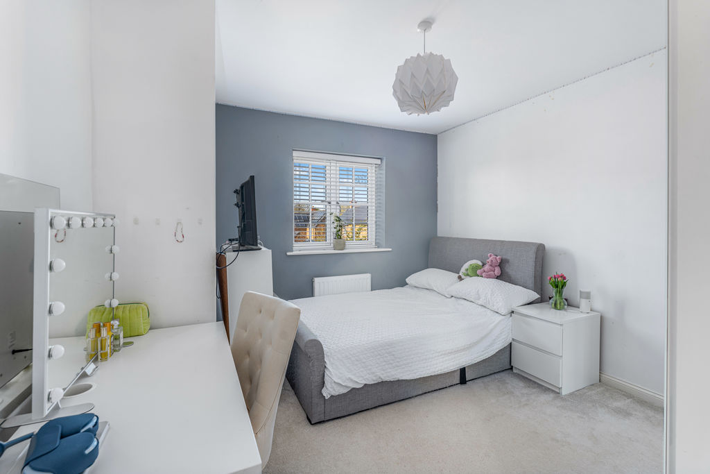 Henge Close Adderbury